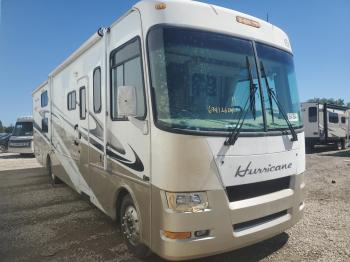  Salvage Workhorse Custom Cha Motorhome