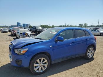  Salvage Mitsubishi Outlander