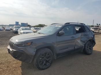  Salvage Jeep Grand Cherokee