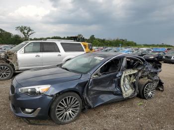  Salvage Kia Cadenza