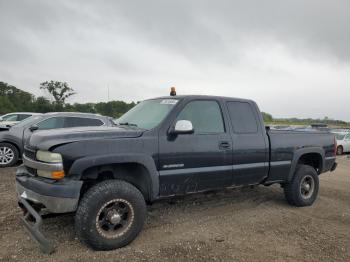  Salvage Chevrolet Silverado 2500