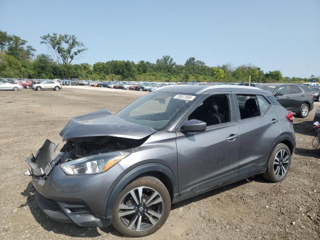  Salvage Nissan Kicks