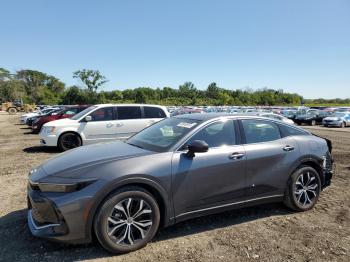  Salvage Toyota Crown Xle