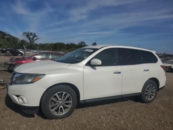  Salvage Nissan Pathfinder