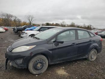  Salvage Ford Fiesta