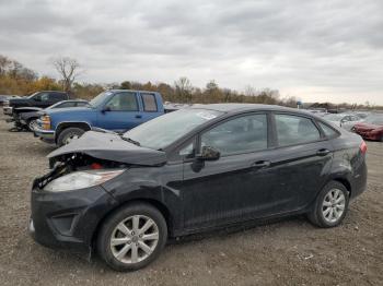  Salvage Ford Fiesta