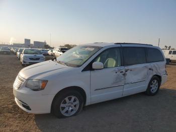  Salvage Chrysler Minivan