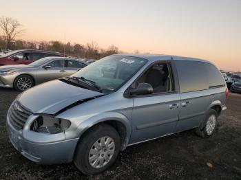  Salvage Chrysler Minivan