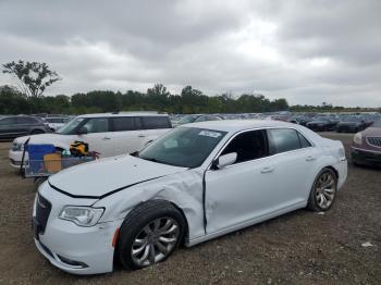  Salvage Chrysler 300