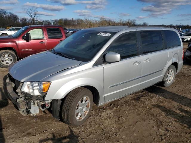  Salvage Chrysler Minivan