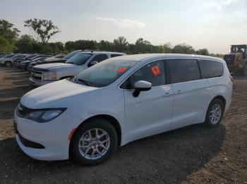  Salvage Chrysler Minivan