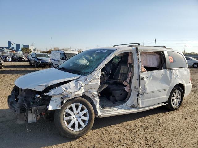  Salvage Chrysler Minivan