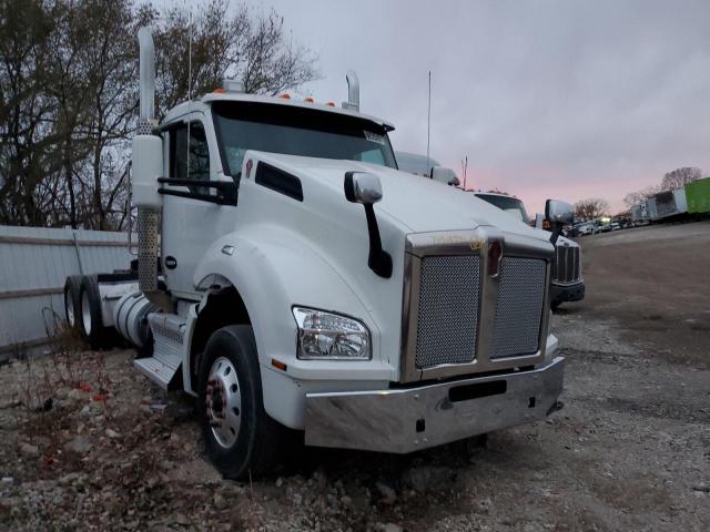  Salvage Kenworth Constructi