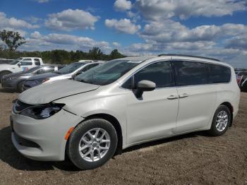  Salvage Chrysler Pacifica