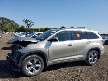  Salvage Toyota Highlander