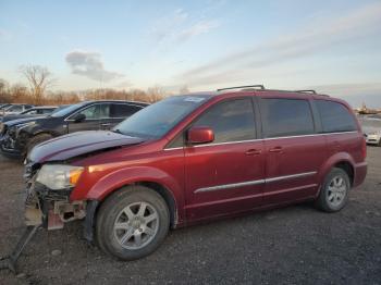  Salvage Chrysler Minivan