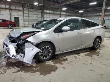  Salvage Toyota Prius