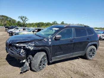  Salvage Jeep Cherokee