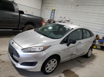  Salvage Ford Fiesta