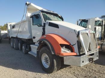  Salvage Kenworth Constructi