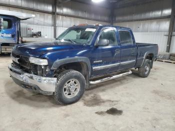  Salvage Chevrolet Silverado 2500