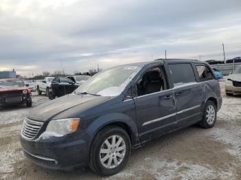  Salvage Chrysler Minivan