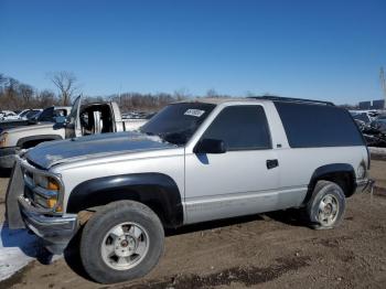  Salvage GMC Yukon