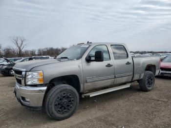  Salvage Chevrolet Silverado 2500