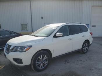  Salvage Nissan Pathfinder