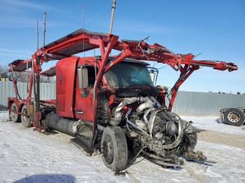  Salvage Peterbilt 589