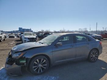  Salvage Chrysler 200