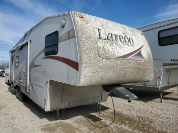  Salvage Lare Trailer