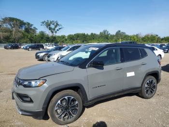  Salvage Jeep Compass