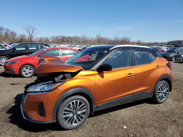  Salvage Nissan Kicks