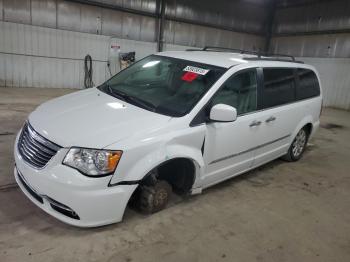  Salvage Chrysler Minivan