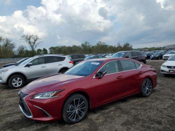  Salvage Lexus Es