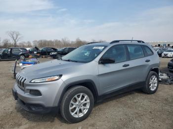  Salvage Jeep Grand Cherokee
