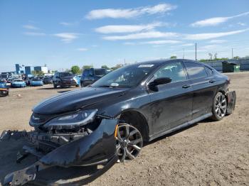 Salvage Chrysler 200