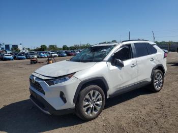  Salvage Toyota RAV4