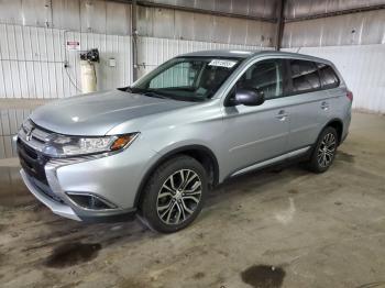  Salvage Mitsubishi Outlander