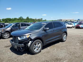  Salvage Ford Edge