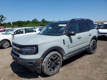  Salvage Ford Bronco