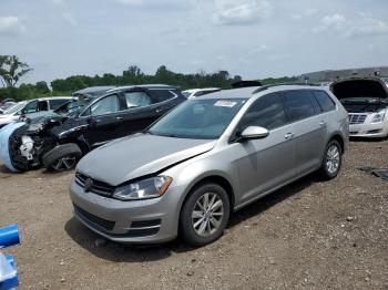  Salvage Volkswagen Golf