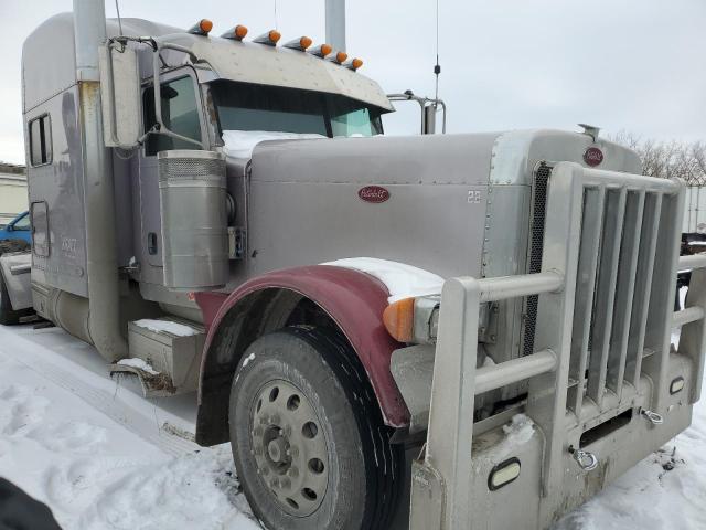  Salvage Peterbilt 379