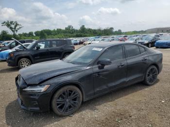  Salvage Volvo S60 B5 Mom