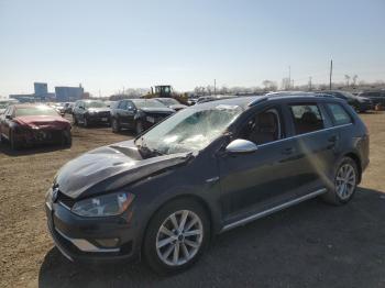  Salvage Volkswagen Golf