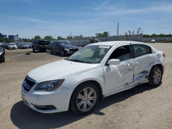  Salvage Chrysler 200