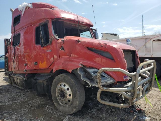  Salvage Volvo Vnl