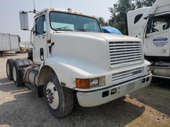  Salvage International 8000 8200