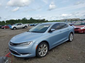  Salvage Chrysler 200